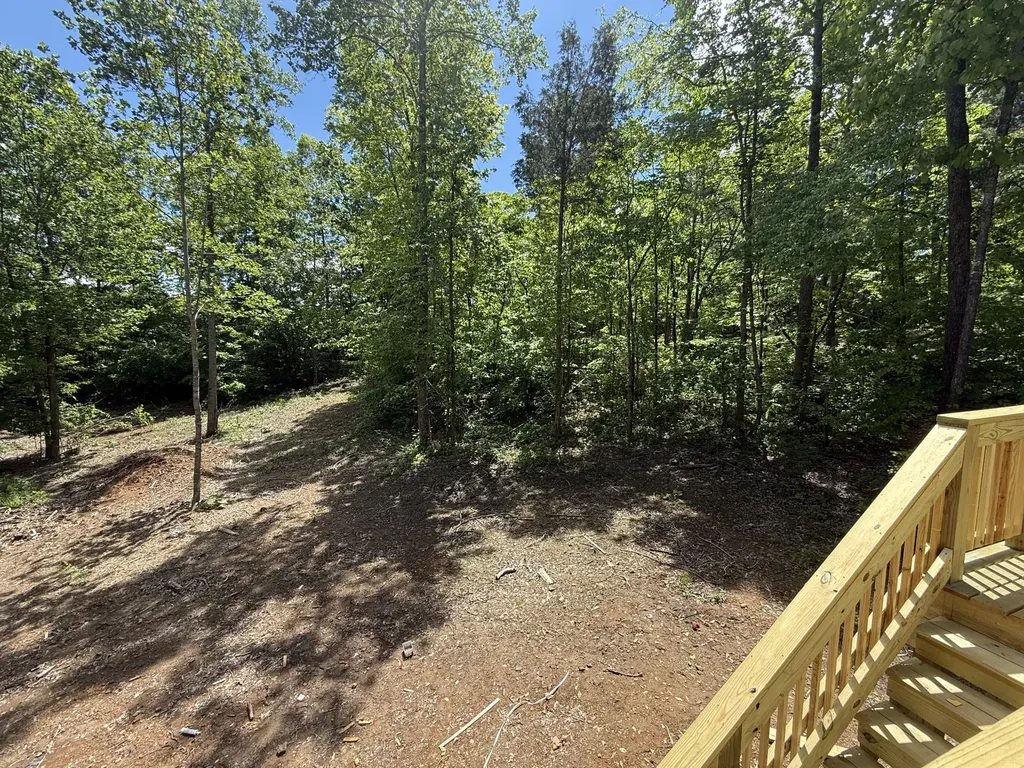 10022 Forest Lane Bon Aqua TN 37025