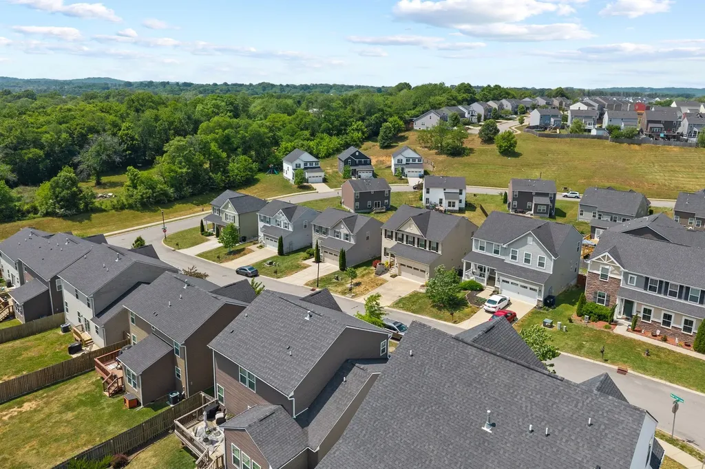 3105 Bent Tree Lane Columbia TN 38401