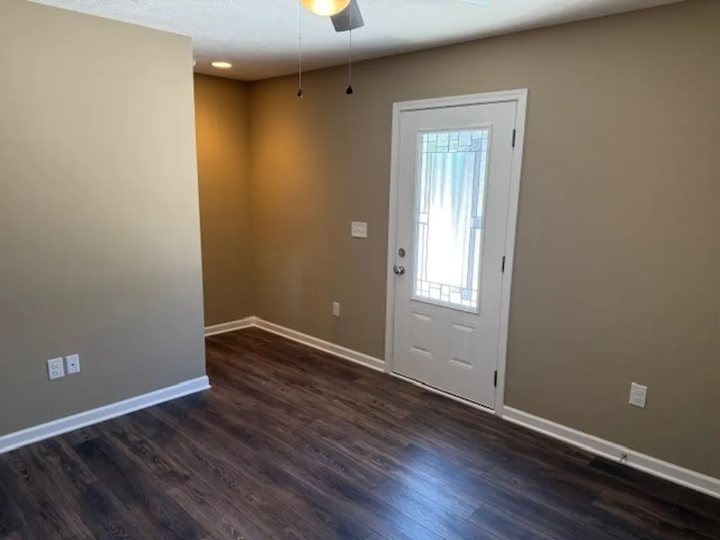 1416 E Lincoln Street Tullahoma TN 37388