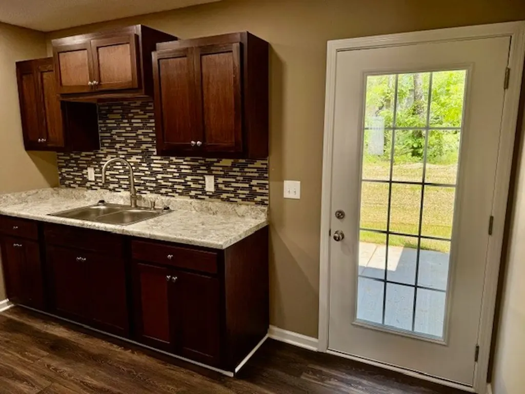 1416 E Lincoln Street Tullahoma TN 37388