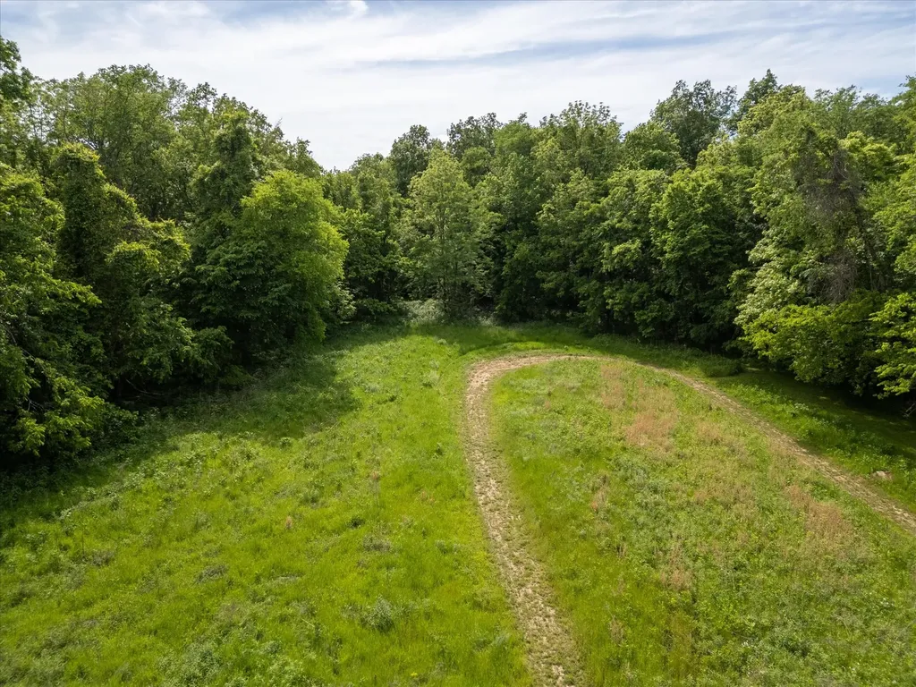4492 Crossroads Drive Clarksville TN 37040