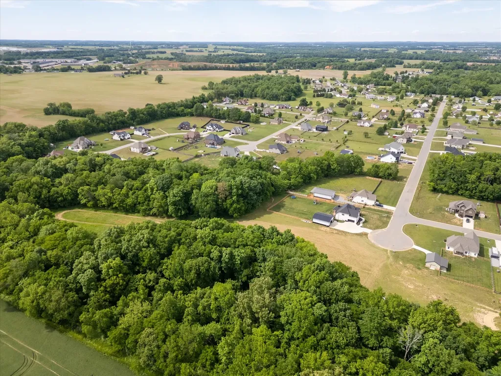 4492 Crossroads Drive Clarksville TN 37040