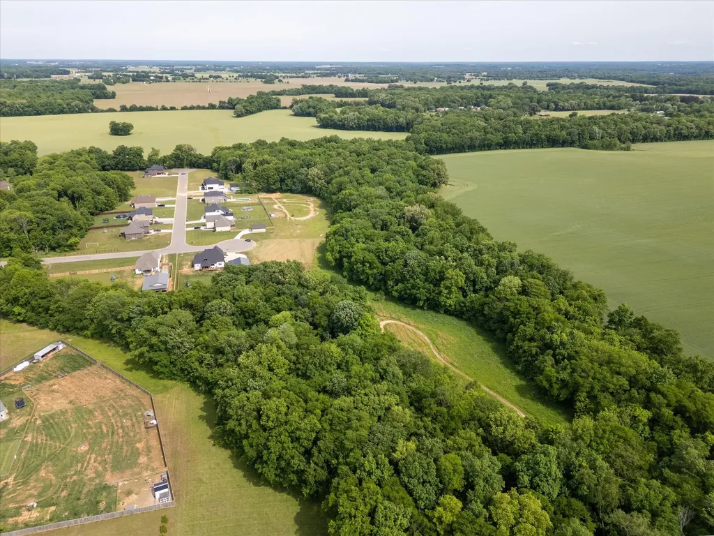4492 Crossroads Drive Clarksville TN 37040