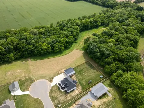 4492 Crossroads Drive Clarksville TN 37040