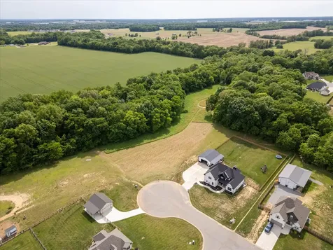 4492 Crossroads Drive Clarksville TN 37040