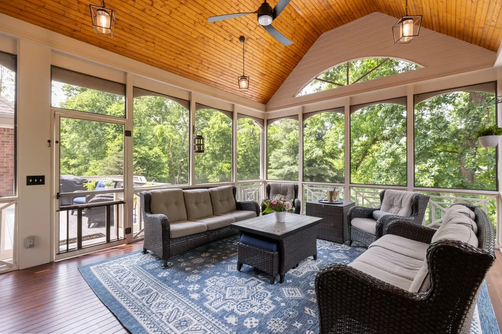 8218 Holly Road Brentwood TN 37027