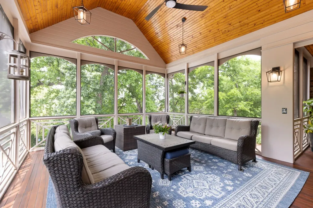 8218 Holly Road Brentwood TN 37027