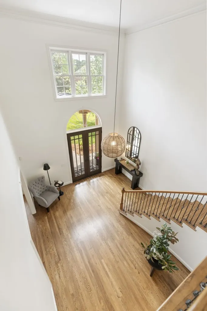 8218 Holly Road Brentwood TN 37027