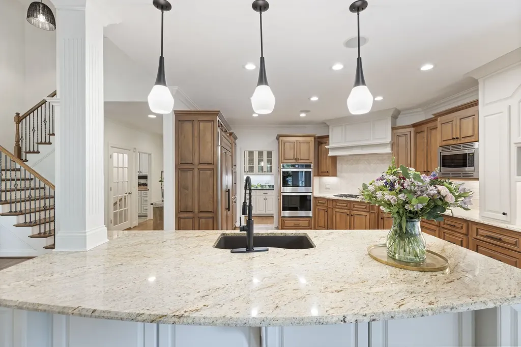 8218 Holly Road Brentwood TN 37027