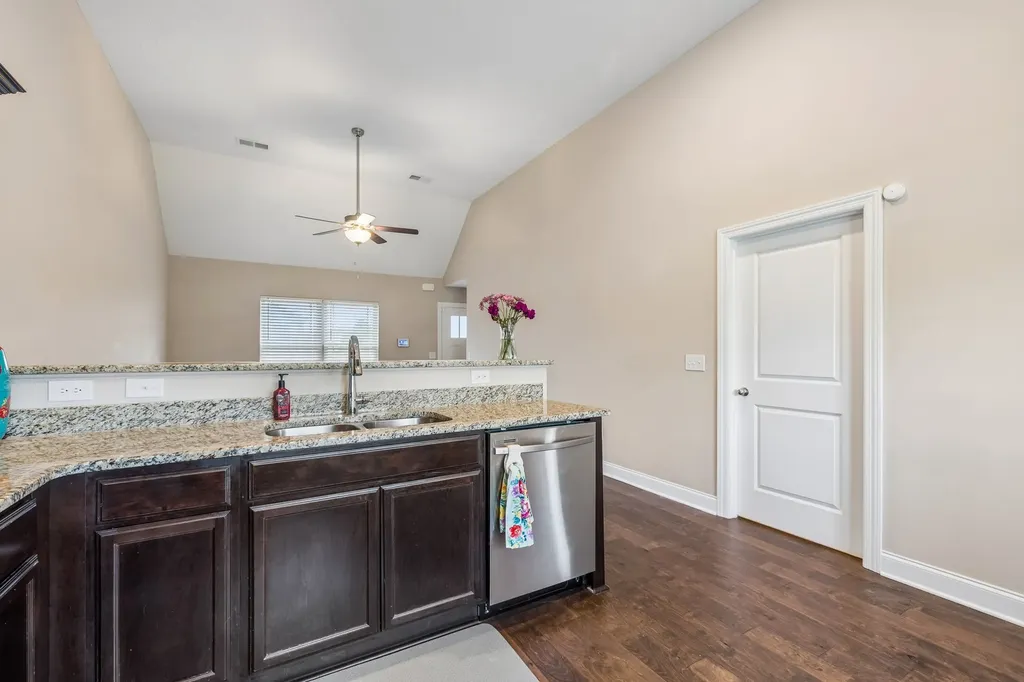 5444 Marisack Court Christiana TN 37037