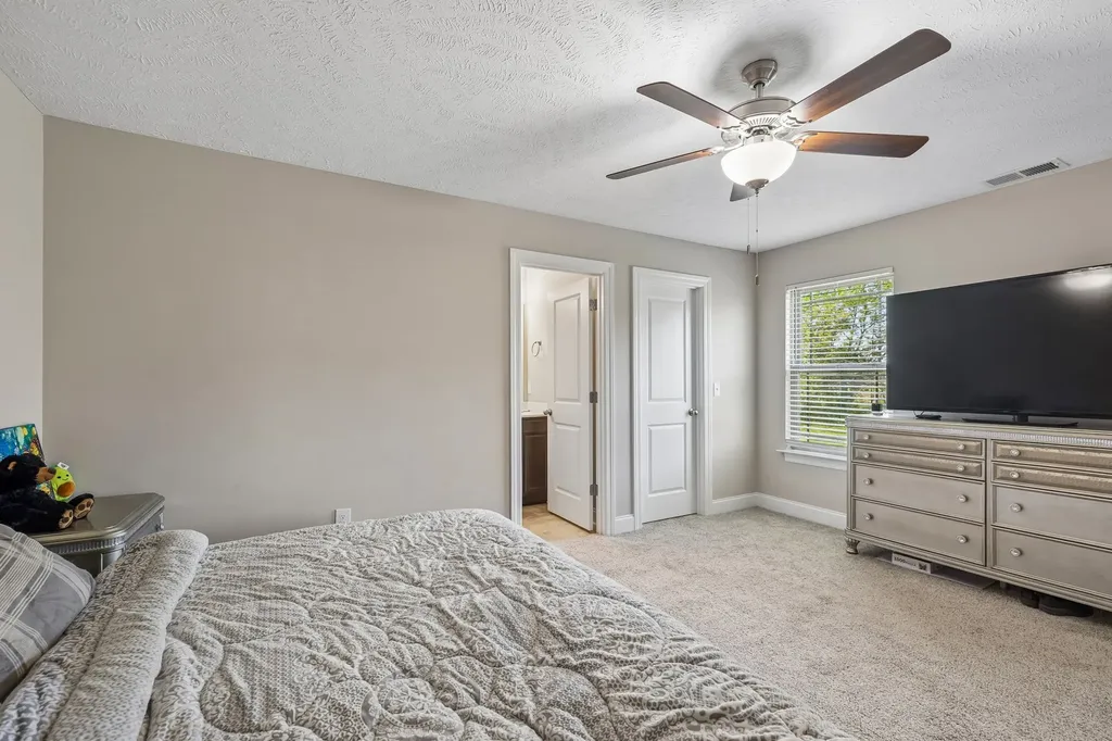 5444 Marisack Court Christiana TN 37037
