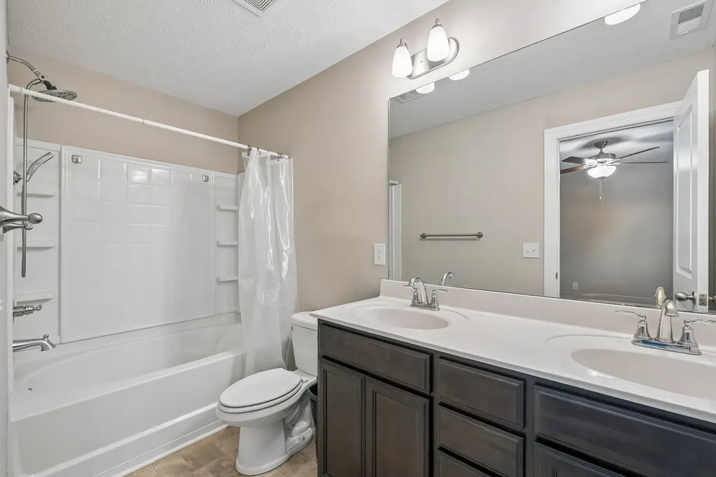 5444 Marisack Court Christiana TN 37037