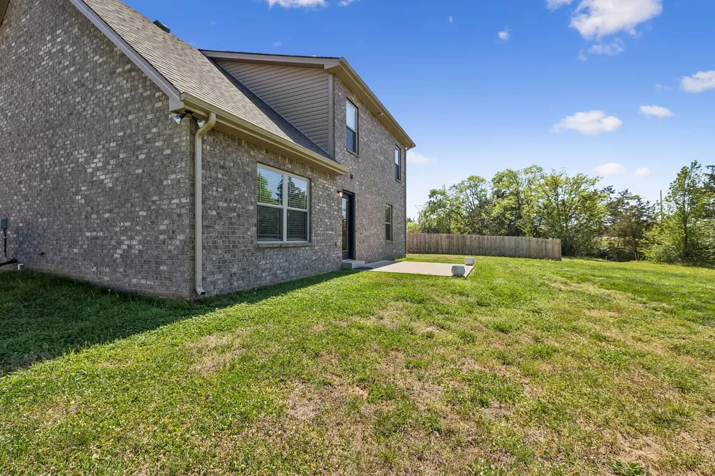 5444 Marisack Court Christiana TN 37037