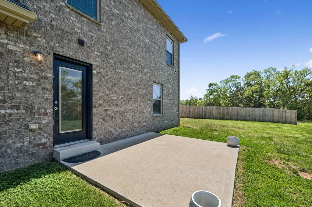 5444 Marisack Court Christiana TN 37037