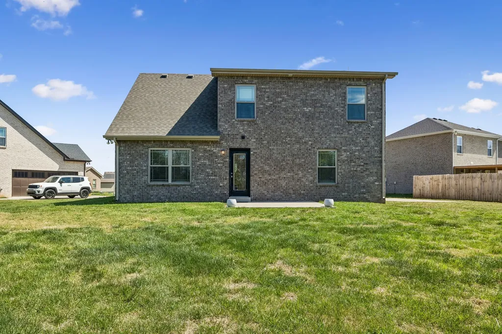 5444 Marisack Court Christiana TN 37037