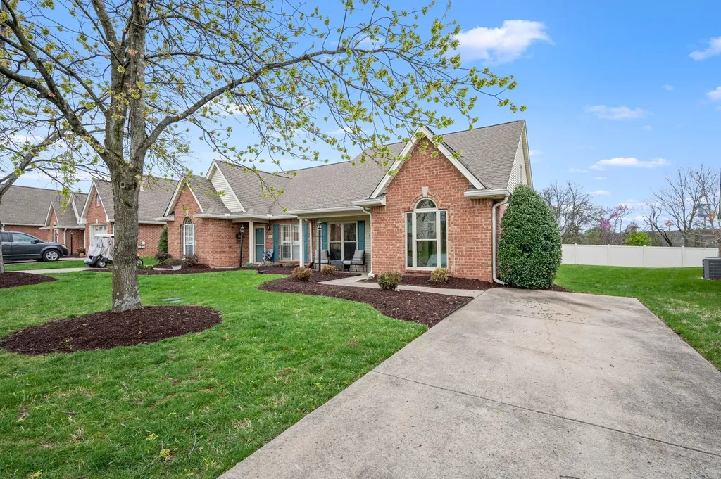 408 Biltmore Circle Murfreesboro TN 37128