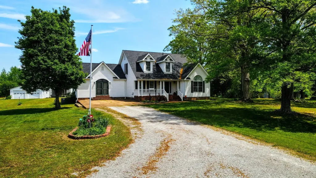 11450 Mcillwain Road Holladay TN 38341