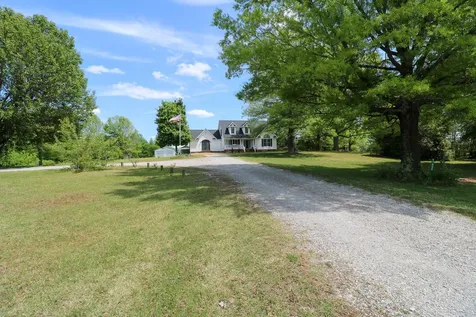 11450 Mcillwain Road Holladay TN 38341