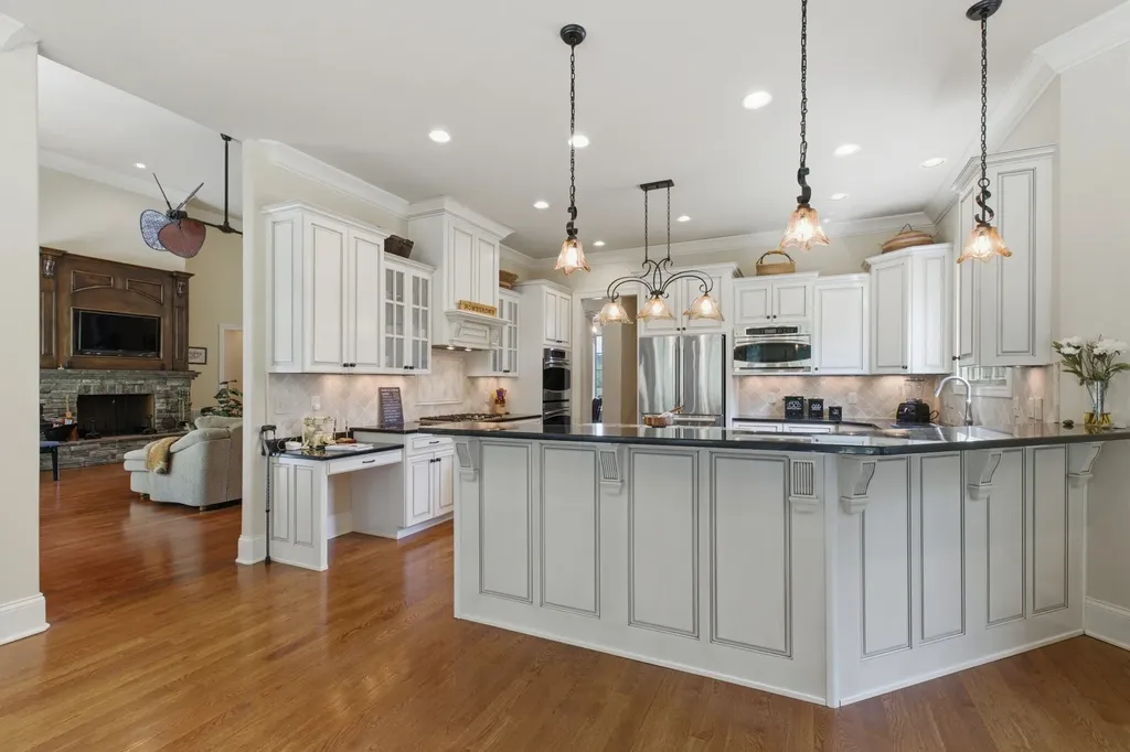 2160 Darks Mill Road Columbia TN 38401