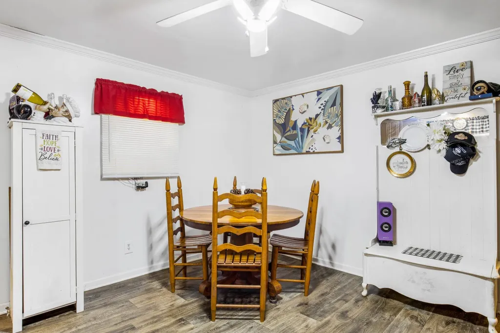 2461 Old Greenbrier Pike Greenbrier TN 37073