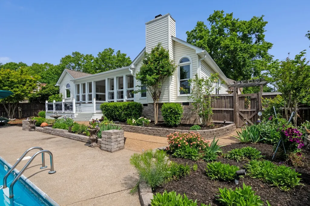 5006 Langford Pass Old Hickory TN 37138