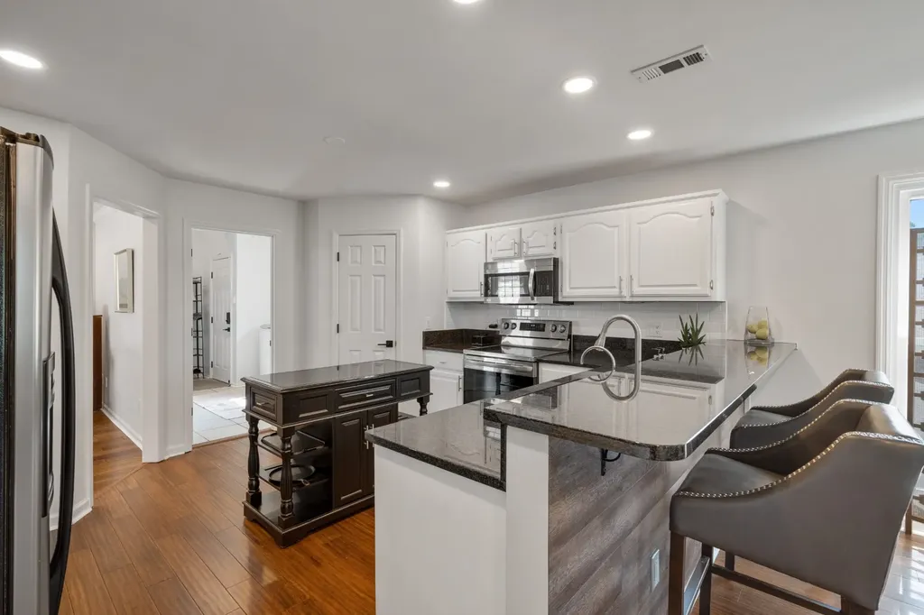 5006 Langford Pass Old Hickory TN 37138
