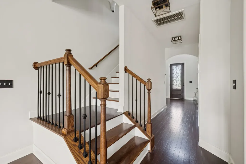 1102 Smokewood Way Nashville TN 37221