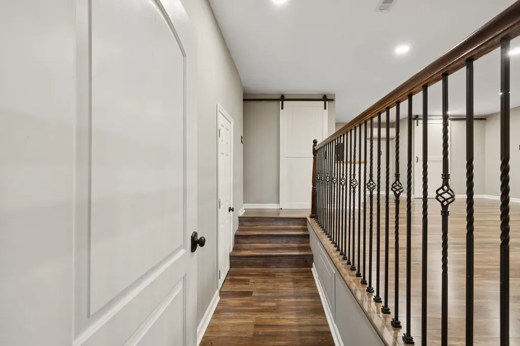 1102 Smokewood Way Nashville TN 37221