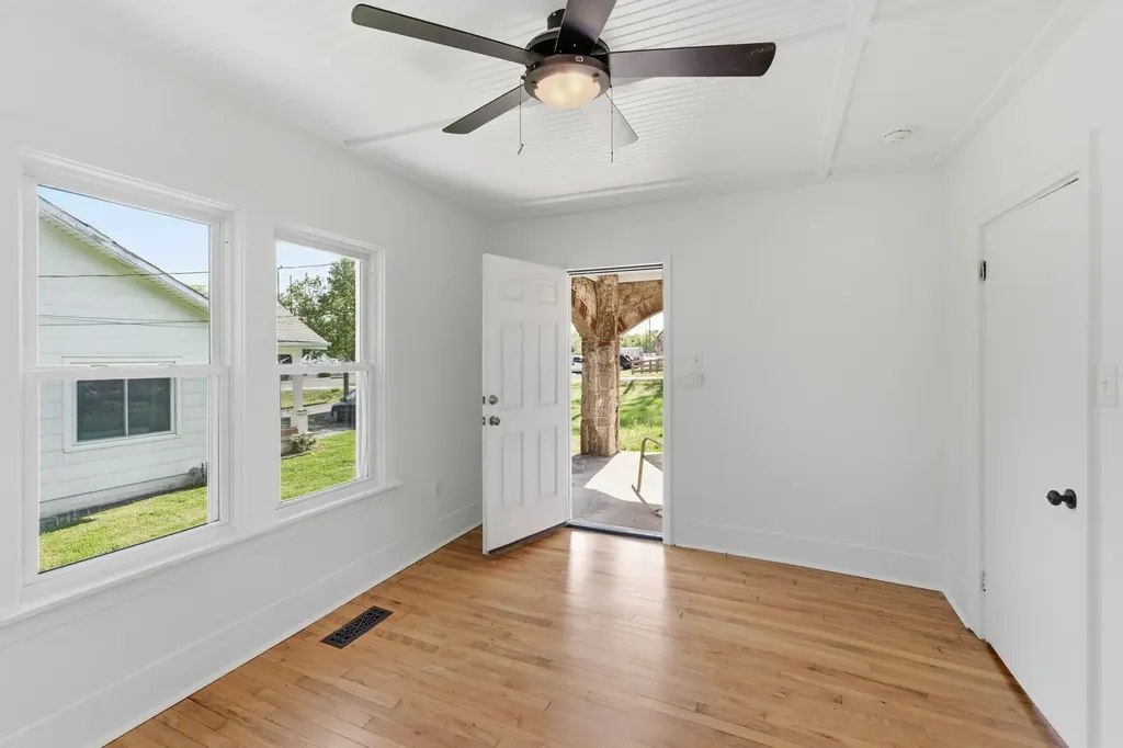 407 Pitts Avenue Old Hickory TN 37138