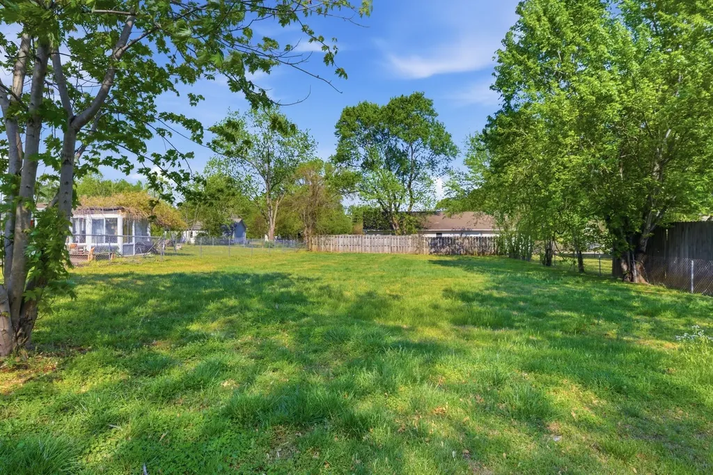 407 Pitts Avenue Old Hickory TN 37138