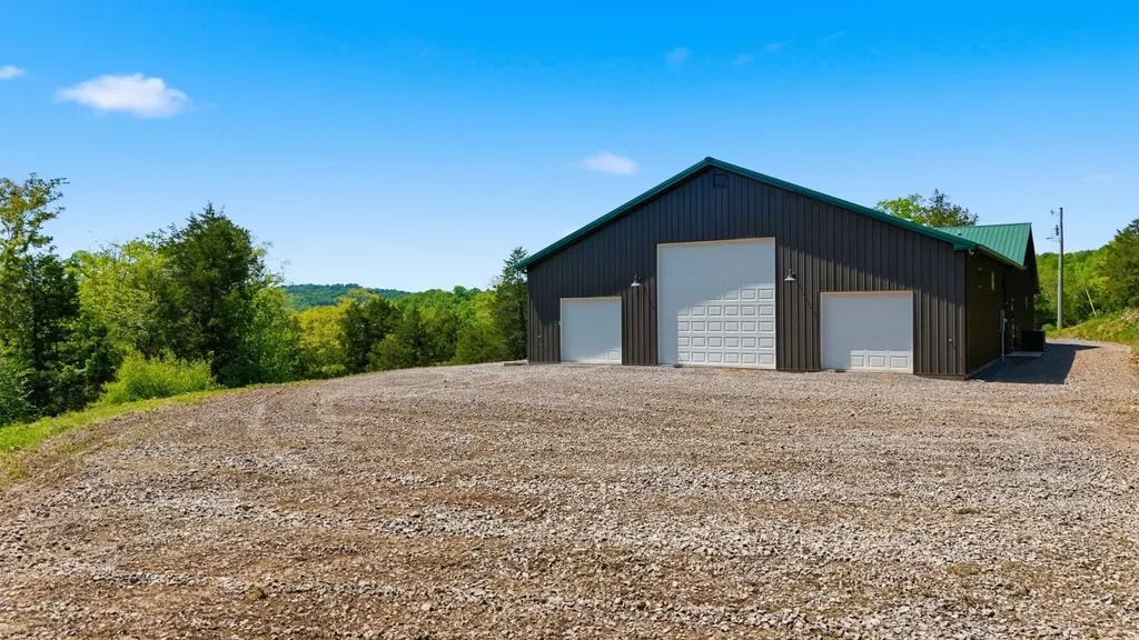 2699 Brooks Bend Lane Gainesboro TN 38562