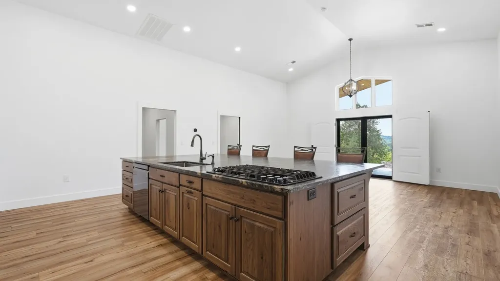 2699 Brooks Bend Lane Gainesboro TN 38562
