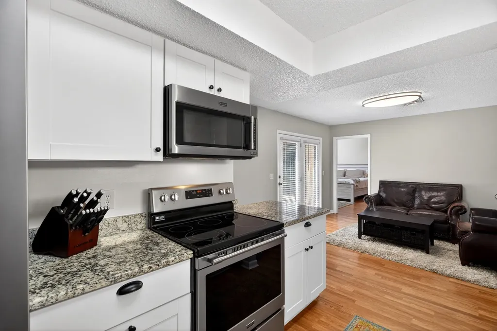 946 Old Fountain Court Hermitage TN 37076