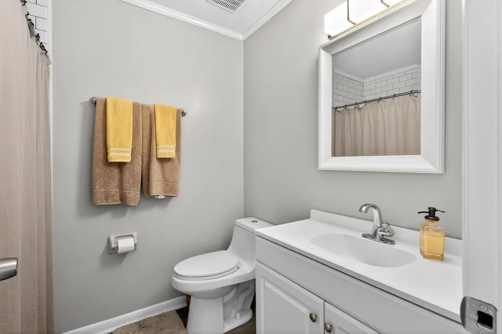 946 Old Fountain Court Hermitage TN 37076