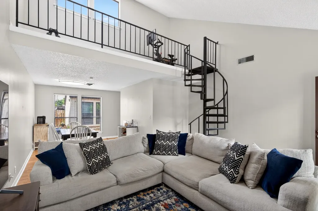 946 Old Fountain Court Hermitage TN 37076