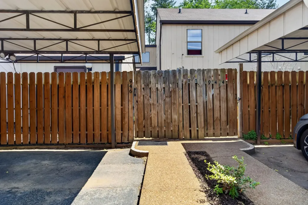 946 Old Fountain Court Hermitage TN 37076