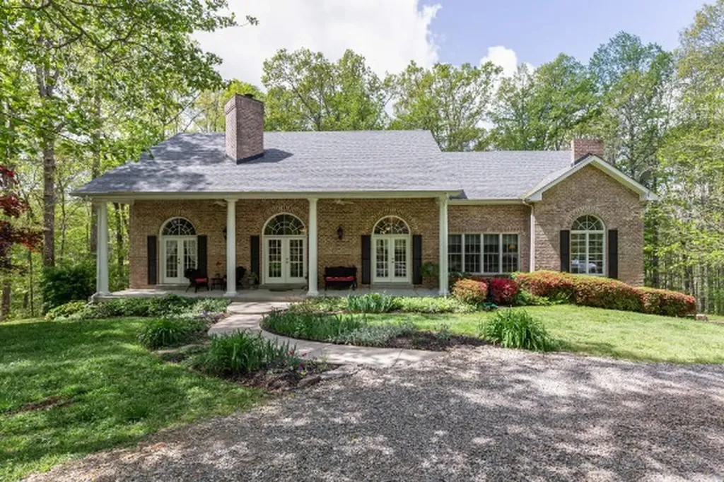 6045 Carter Lane Franklin TN 37064