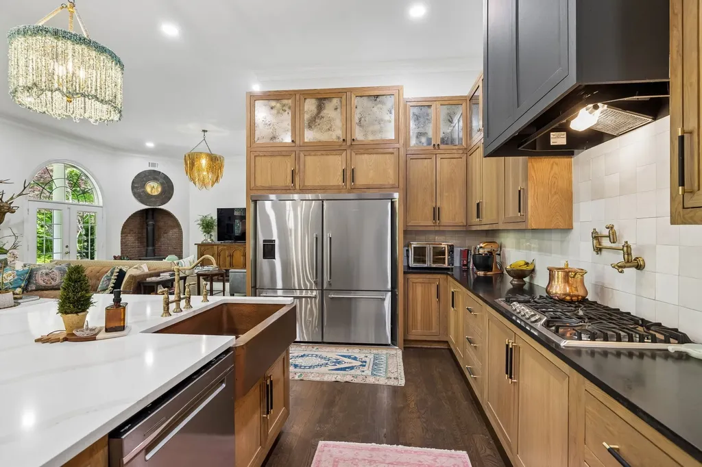 6045 Carter Lane Franklin TN 37064