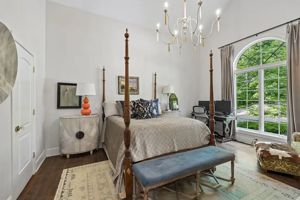 6045 Carter Lane Franklin TN 37064