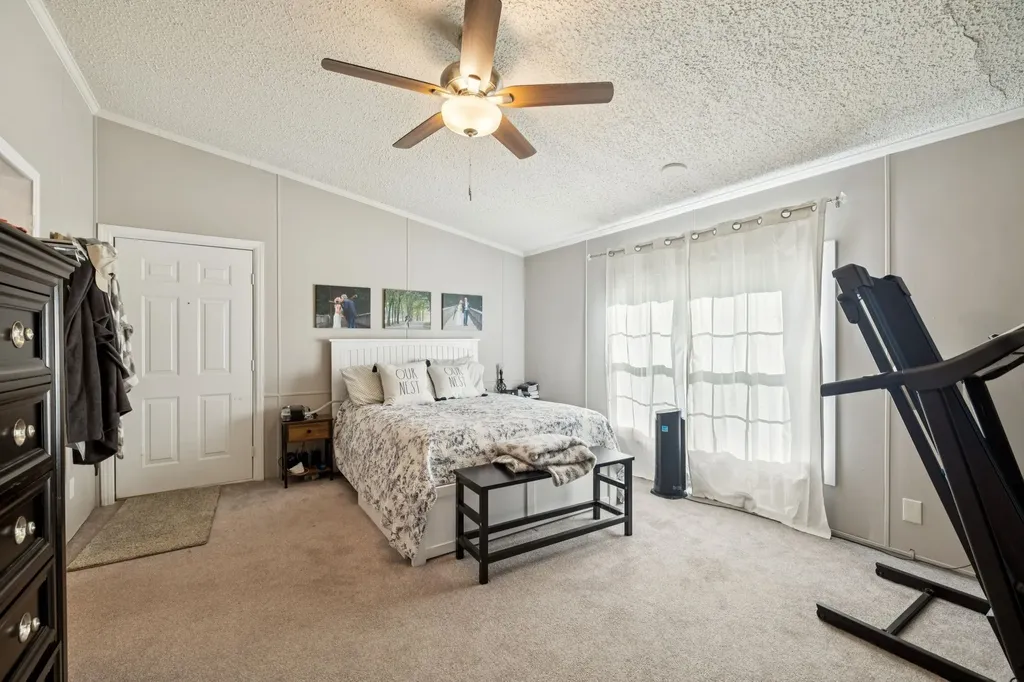 1740 Hazelwood Drive Ashland City TN 37015