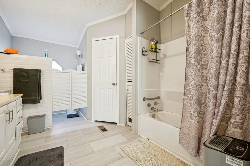 1740 Hazelwood Drive Ashland City TN 37015
