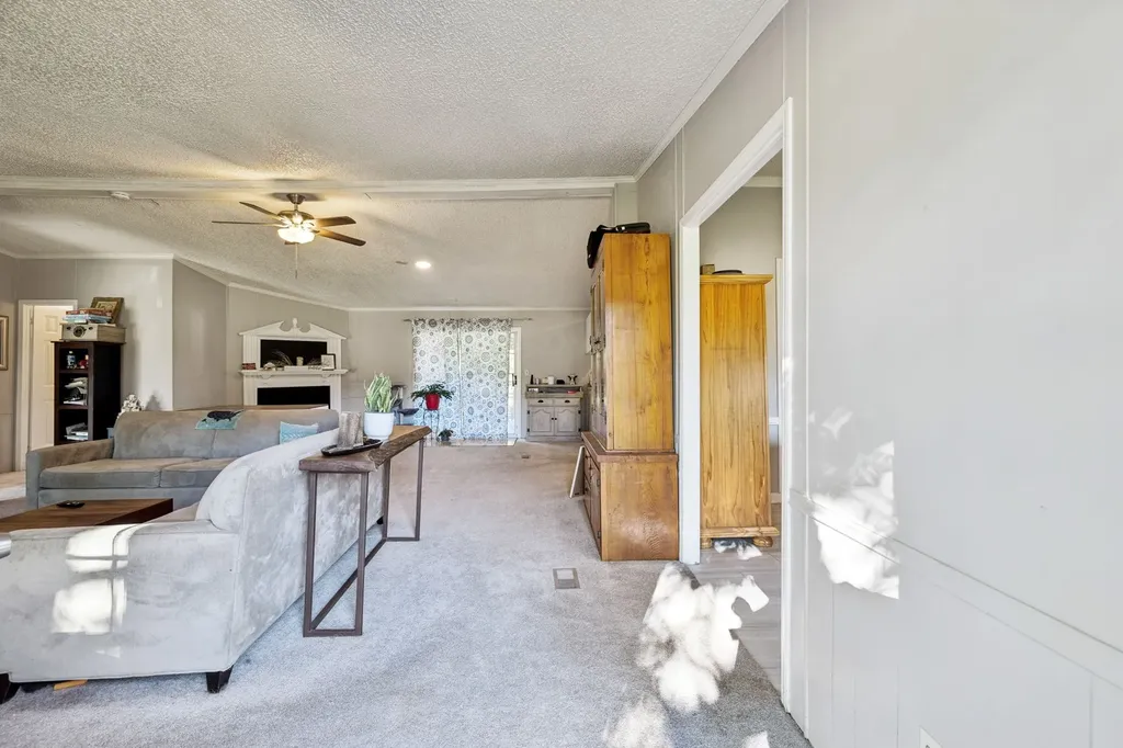 1740 Hazelwood Drive Ashland City TN 37015