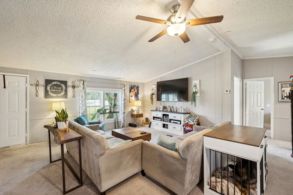 1740 Hazelwood Drive Ashland City TN 37015