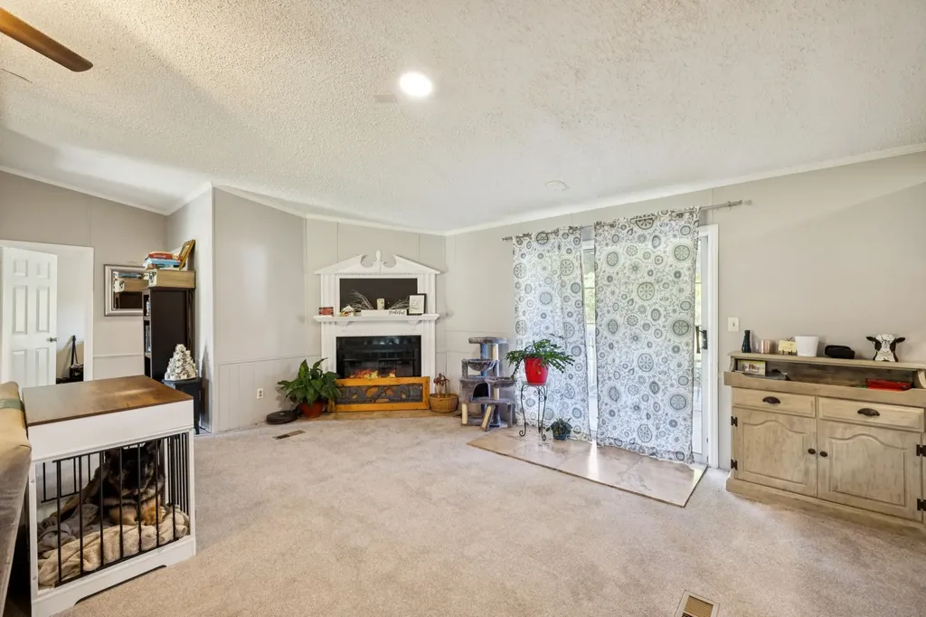 1740 Hazelwood Drive Ashland City TN 37015