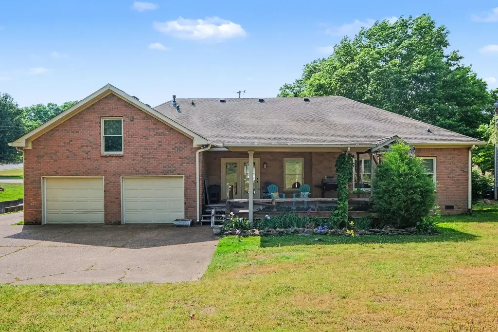 103 Masters Way Hendersonville TN 37075