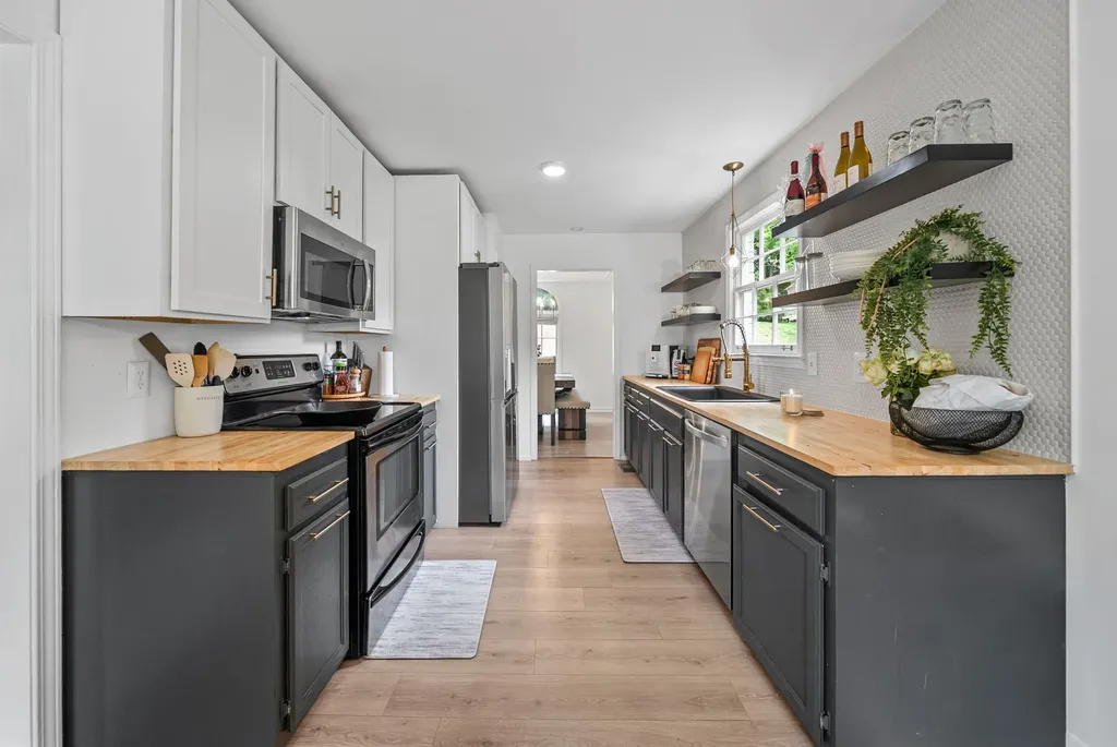 1000 Fitzpatrick Road Nashville TN 37214