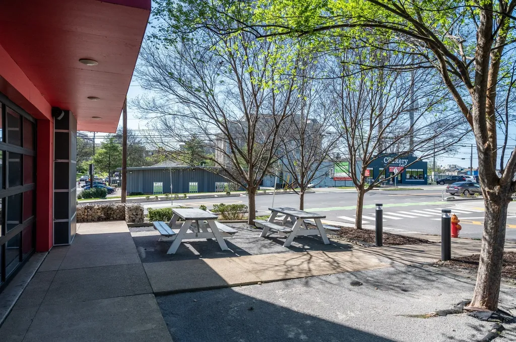 1900 12th Ave, S Nashville TN 37203