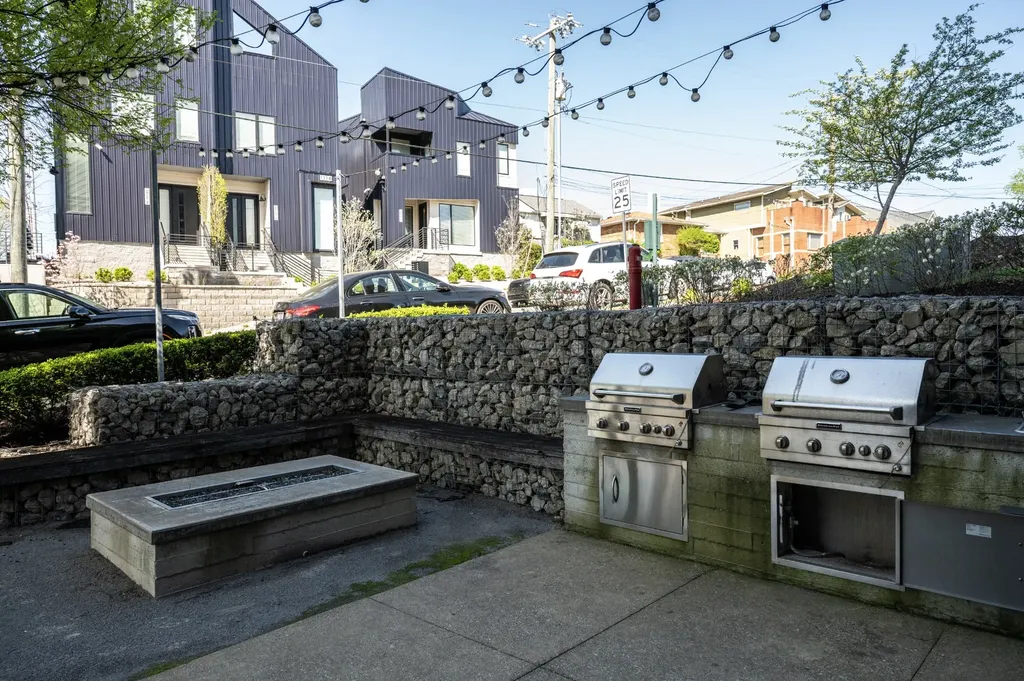 1900 12th Ave, S Nashville TN 37203