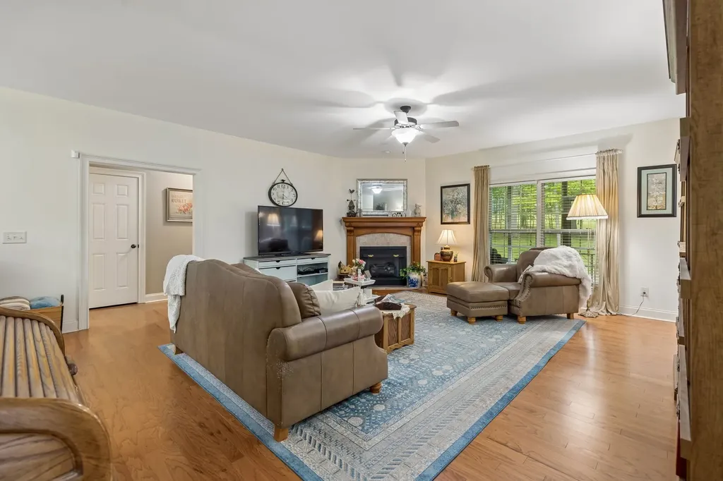 463 Carver Lane Lebanon TN 37087