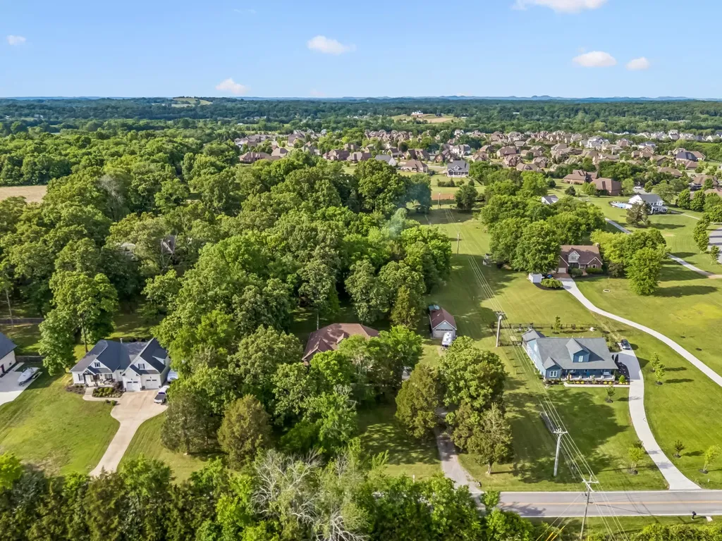 463 Carver Lane Lebanon TN 37087